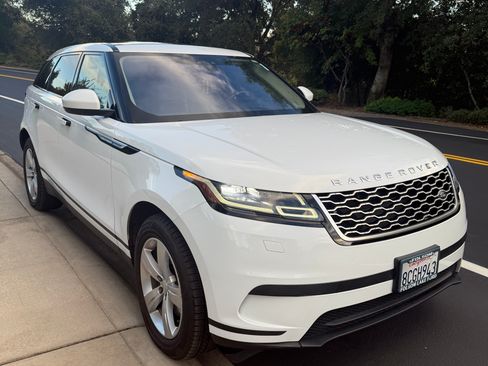 Used 2018 Land Rover Range Rover Velar S image 9
