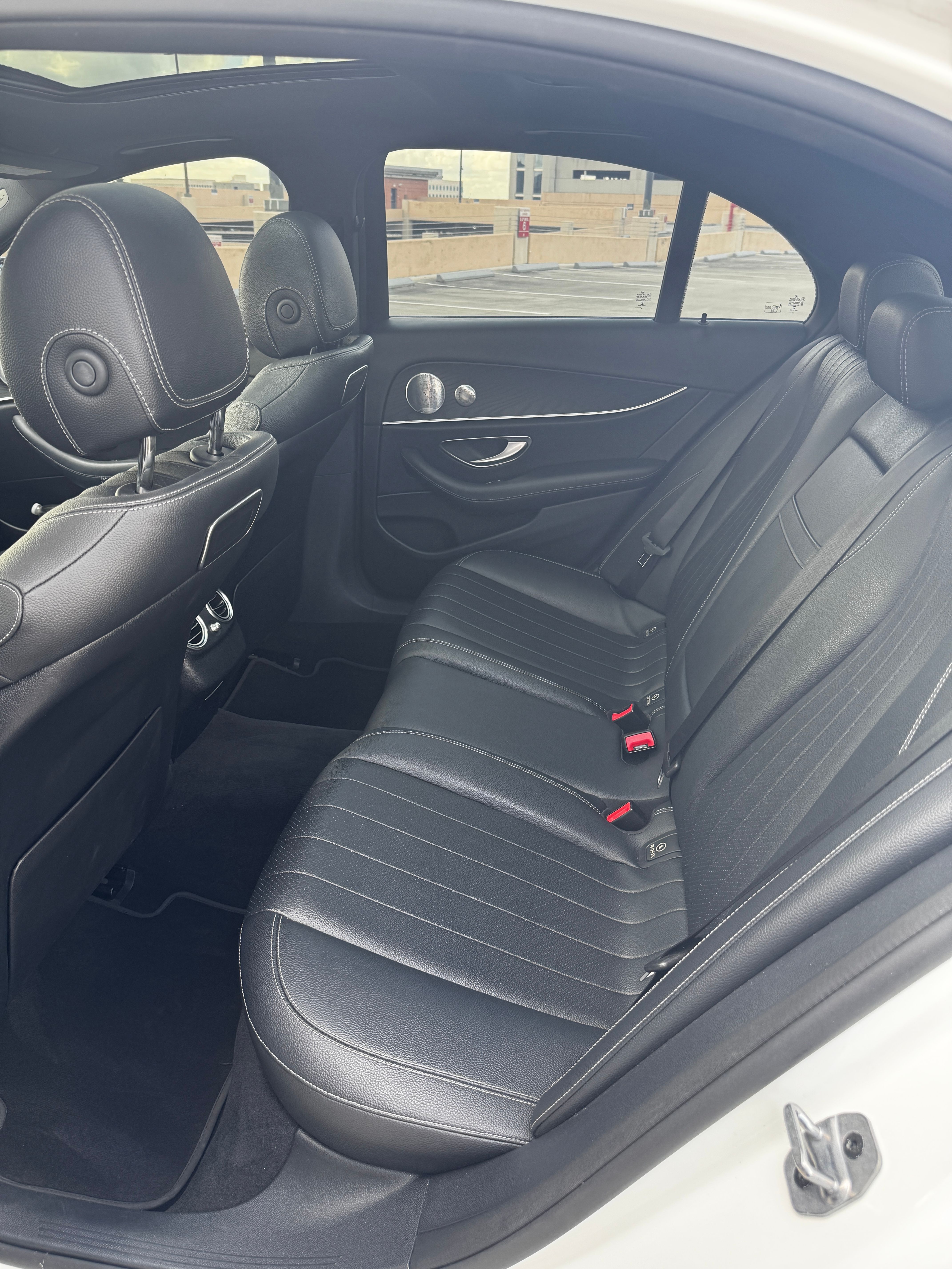 Used 2019 Mercedes-Benz E 300 image 20