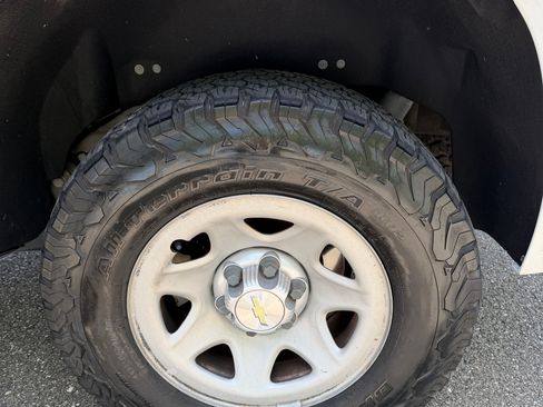 Used 2018 Chevrolet Tahoe 4WD image 17