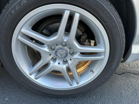 Used 2004 Mercedes-Benz CL 500 image 10