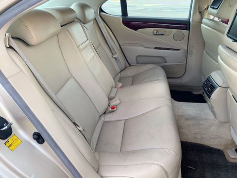 Used 2008 Lexus LS 460 image 15