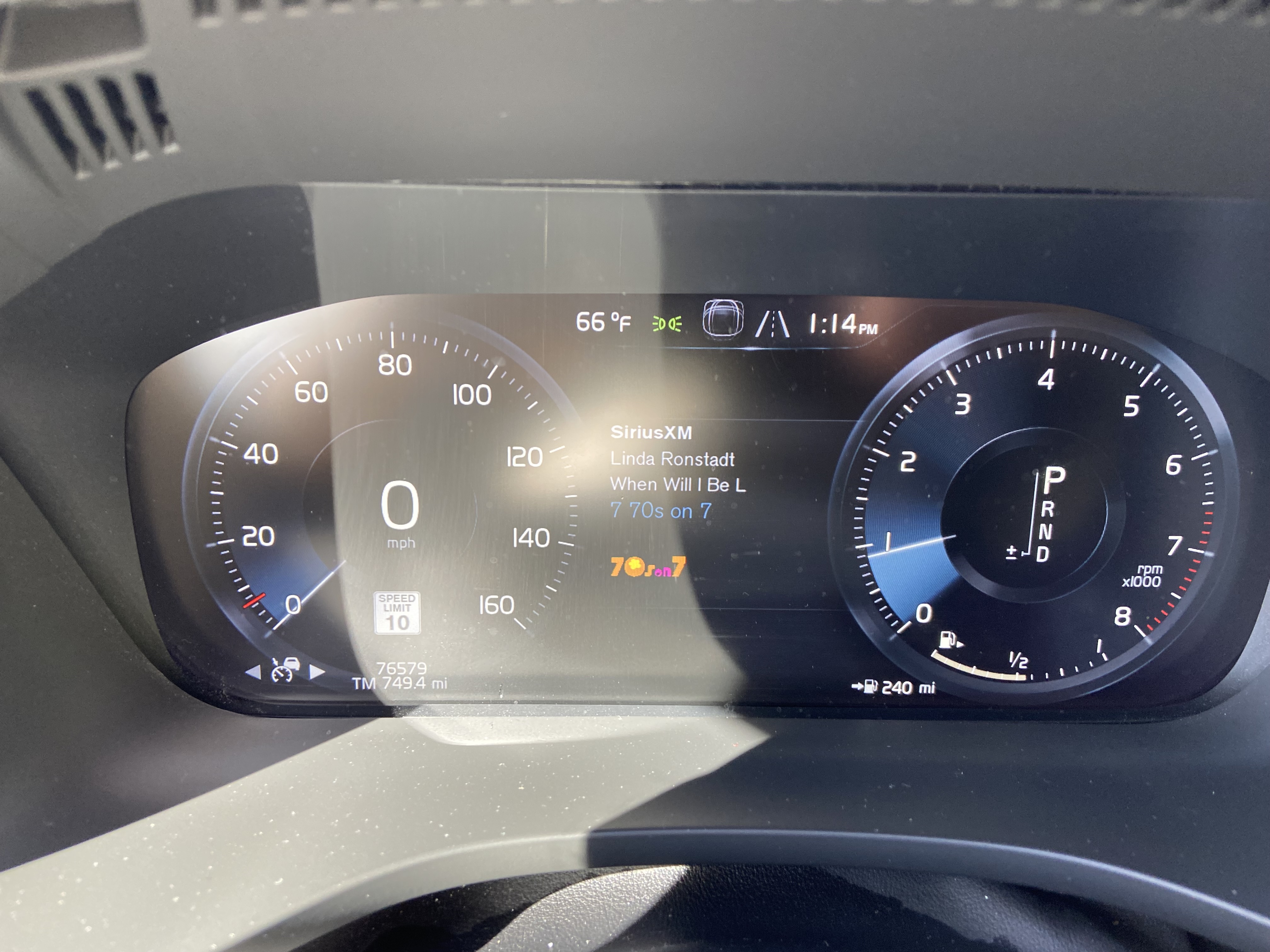 Used 2020 Volvo XC60 T5 Inscription w/ Protection Package Premier FWD image 17