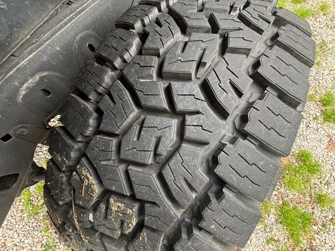 Used 2015 Jeep Wrangler Unlimited Sahara AWD/4WD image 12