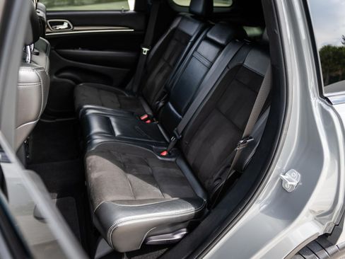 Used 2020 Jeep Grand Cherokee SRT w/ Trailer Tow Group IV image 26