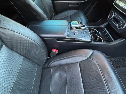 Used 2018 Mercedes-Benz GLS 550 4MATIC image 14