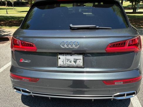 Used 2018 Audi SQ5 Prestige w/ Prestige Package AWD/4WD image 4