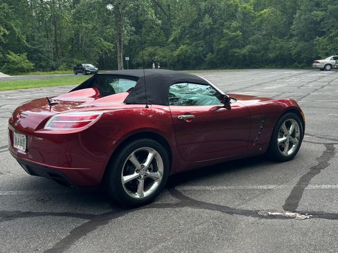 Used 2009 Saturn Sky Red Line RWD image 8