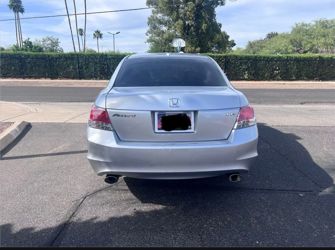 Used 2009 Honda Accord EX-L image 2