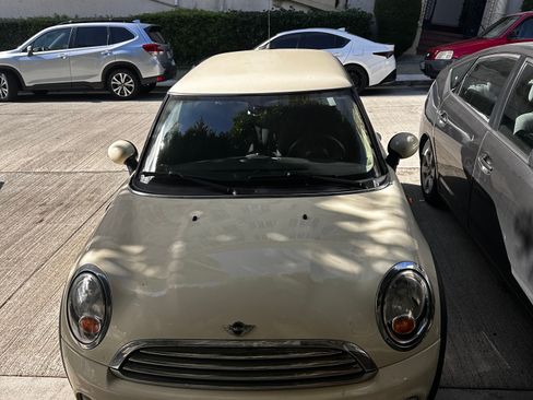 Used 2012 MINI Cooper Hardtop FWD image 2