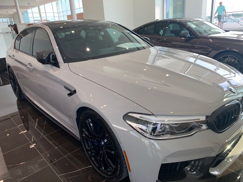 Used 2020 BMW M5 w/ Executive Package image 14