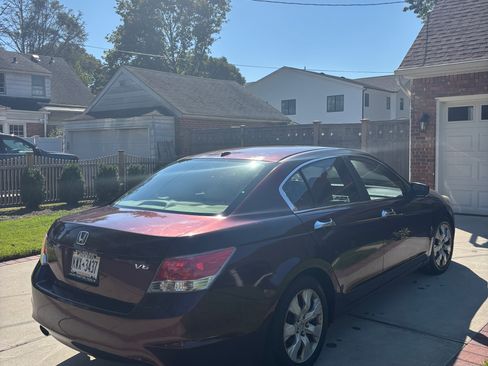 Used 2010 Honda Accord EX-L image 6