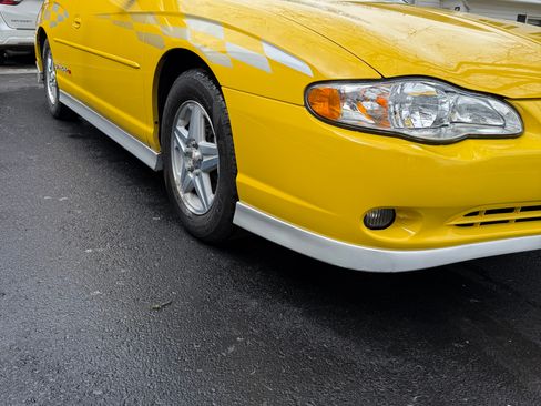 Used 2002 Chevrolet Monte Carlo SS w/ Pace Car Replica Pkg image 2