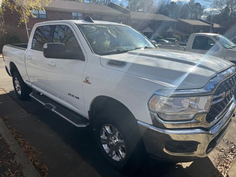 Used 2022 RAM 2500 Big Horn w/ Level 1 Equipment Group image 13