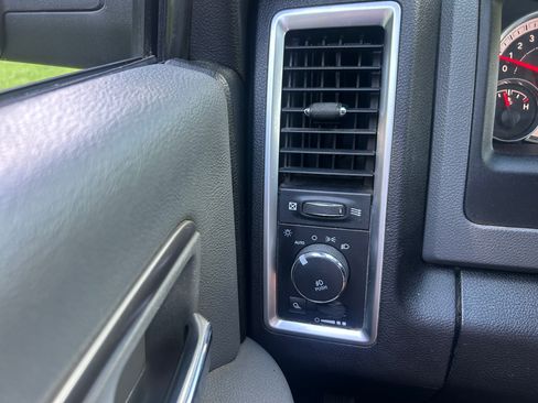 Used 2017 RAM 1500 Big Horn AWD/4WD image 14