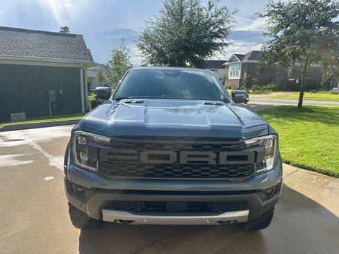 Used 2025 Ford Ranger Raptor AWD/4WD image 2