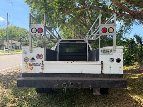 Used 2003 Ford F350 2WD Regular Cab DRW Super Duty image 10