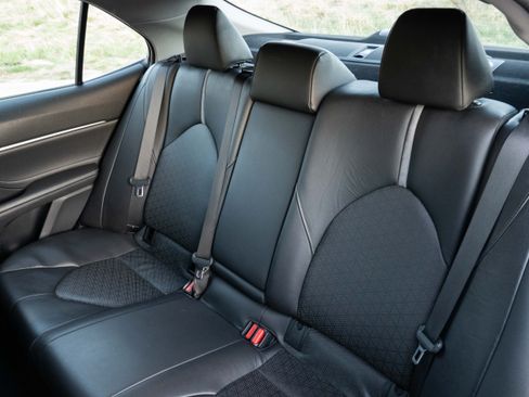 Used 2018 Toyota Camry XSE w/ Audio Package image 13