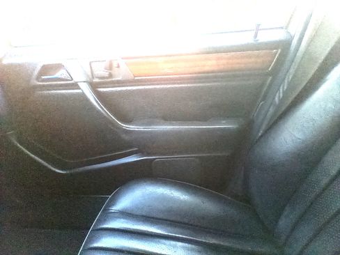 Used 1995 Mercedes-Benz E 300 Sedan image 12