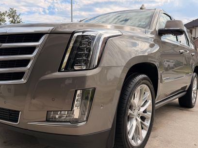 Used 2018 Cadillac Escalade Premium Luxury