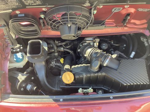 Used 2000 Porsche 911 Carrera image 11