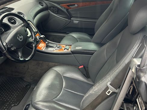 Used 2005 Mercedes-Benz SL 500 image 6