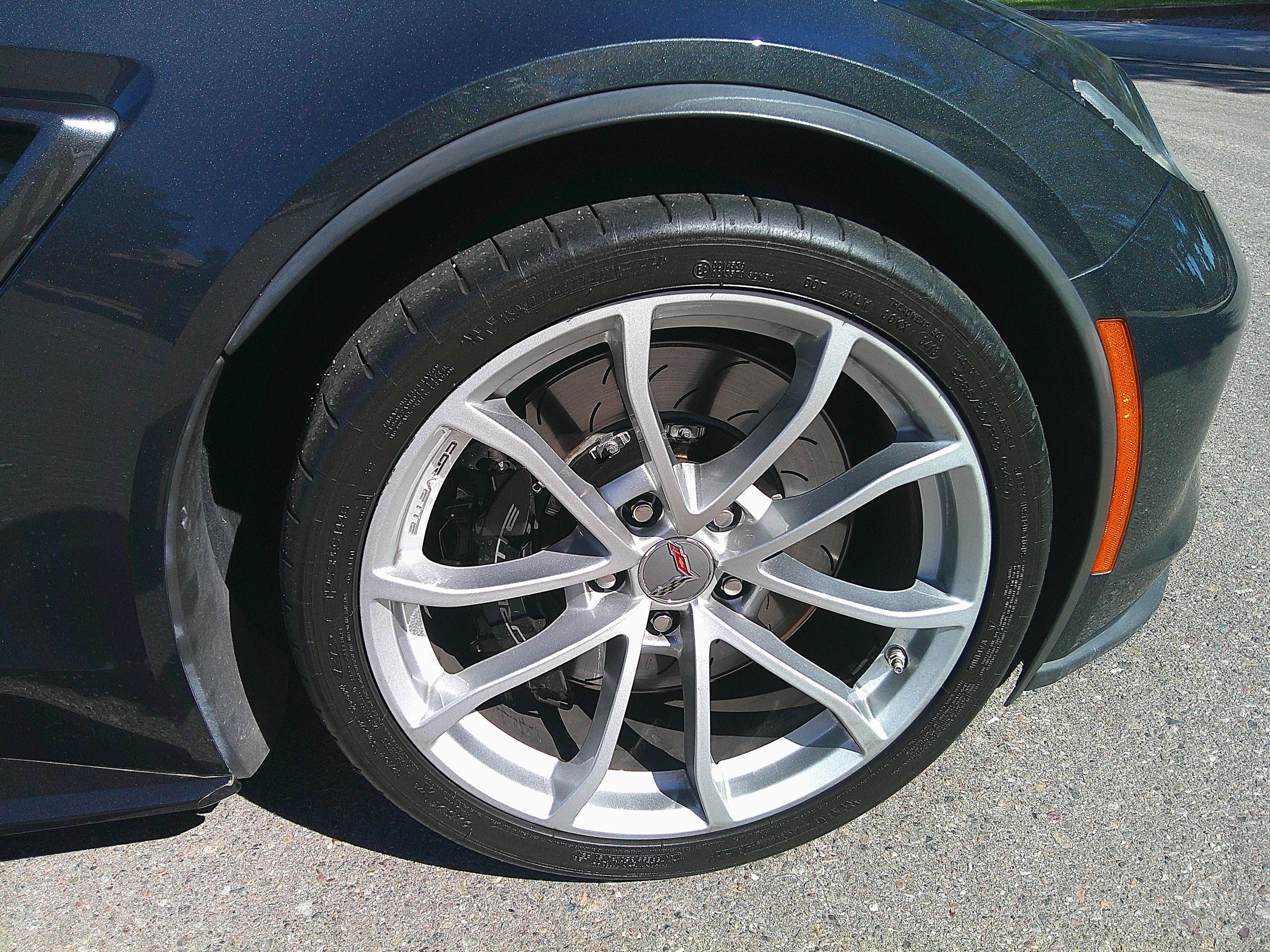 Used 2019 Chevrolet Corvette Grand Sport RWD image 22