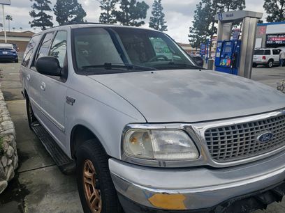 Used 2000 Ford Expedition XLT