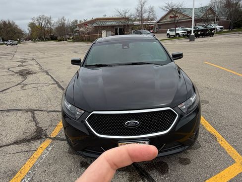 Used 2015 Ford Taurus SHO w/ Equipment Group 401A AWD/4WD image 15