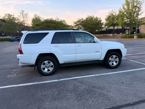Used 2005 Toyota 4Runner Limited image 5