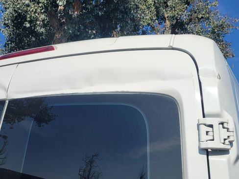 Used 2017 Ford Transit 350 XLT image 10