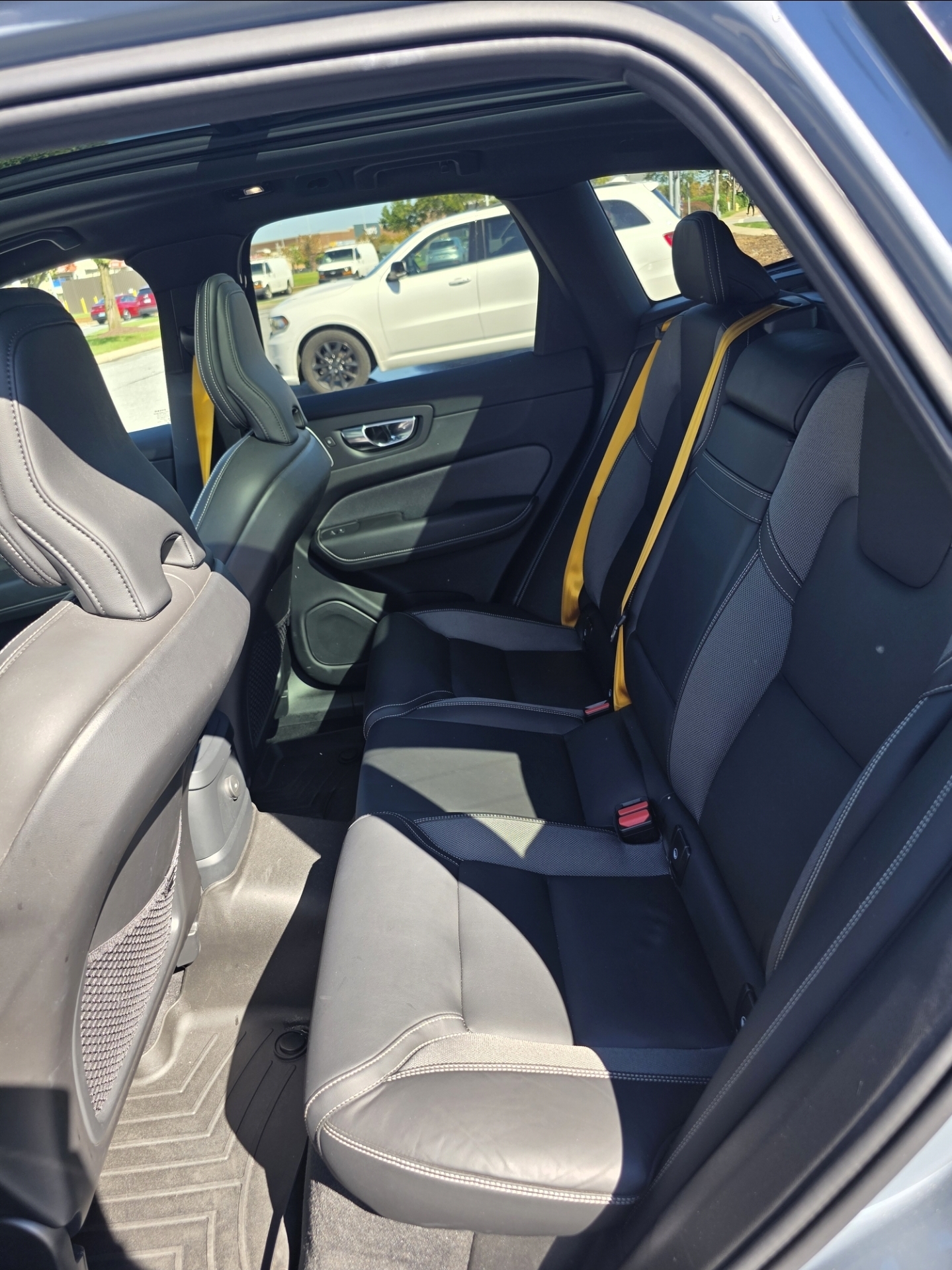 Used 2022 Volvo XC60 T8 Polestar AWD/4WD image 16