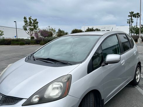 Used 2012 Honda Fit image 1