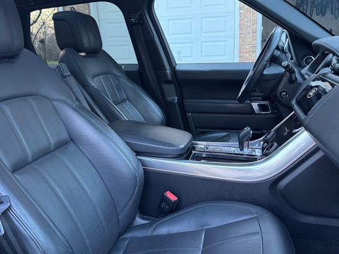 Used 2021 Land Rover Range Rover Sport HSE Silver Edition image 19