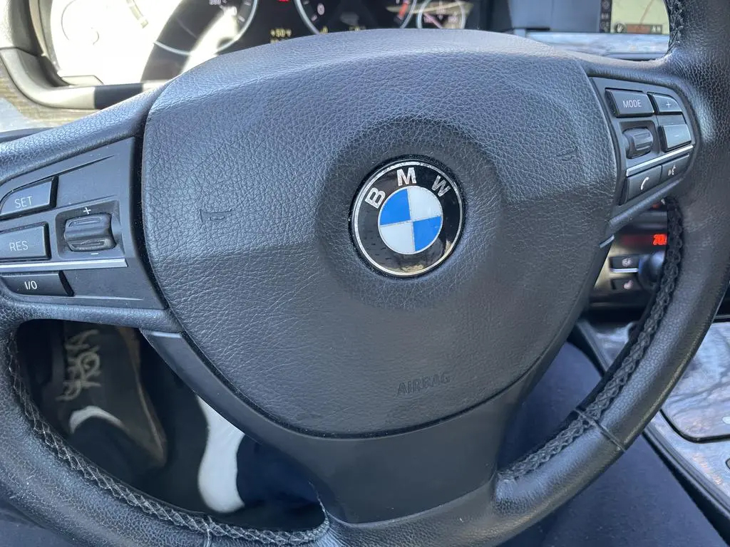 Used 2011 BMW 535i xDrive Sedan AWD/4WD image 15