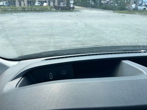 Used 2021 Ford Transit 350 XLT image 14