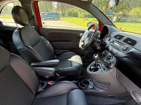 Used 2015 FIAT 500 Sport w/ Sport Appearance Group FWD image 12