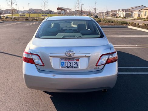 Used 2007 Toyota Camry Hybrid image 6