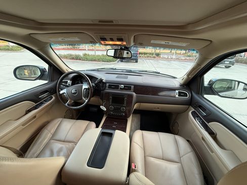Used 2007 GMC Yukon XL Denali image 14
