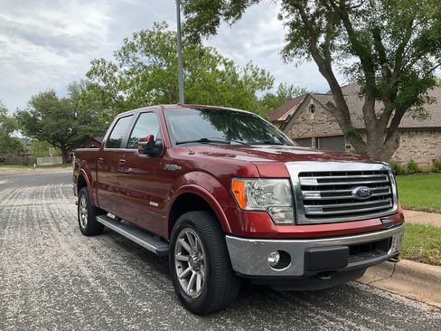 Used 2014 Ford F150 Lariat w/ Equipment Group 501A Mid AWD/4WD image 4