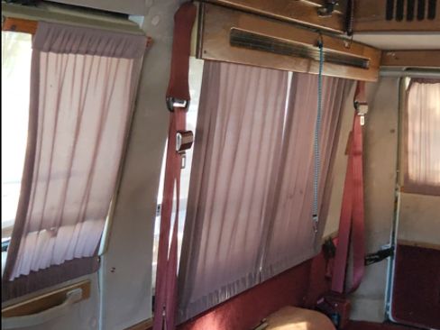 Used 1994 Chevrolet G20 image 18