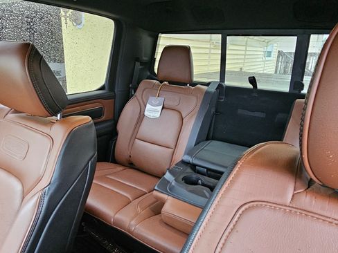 Used 2019 RAM 1500 Laramie Longhorn image 23