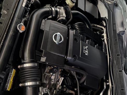 Used 2019 Nissan Frontier PRO-4X AWD/4WD image 15