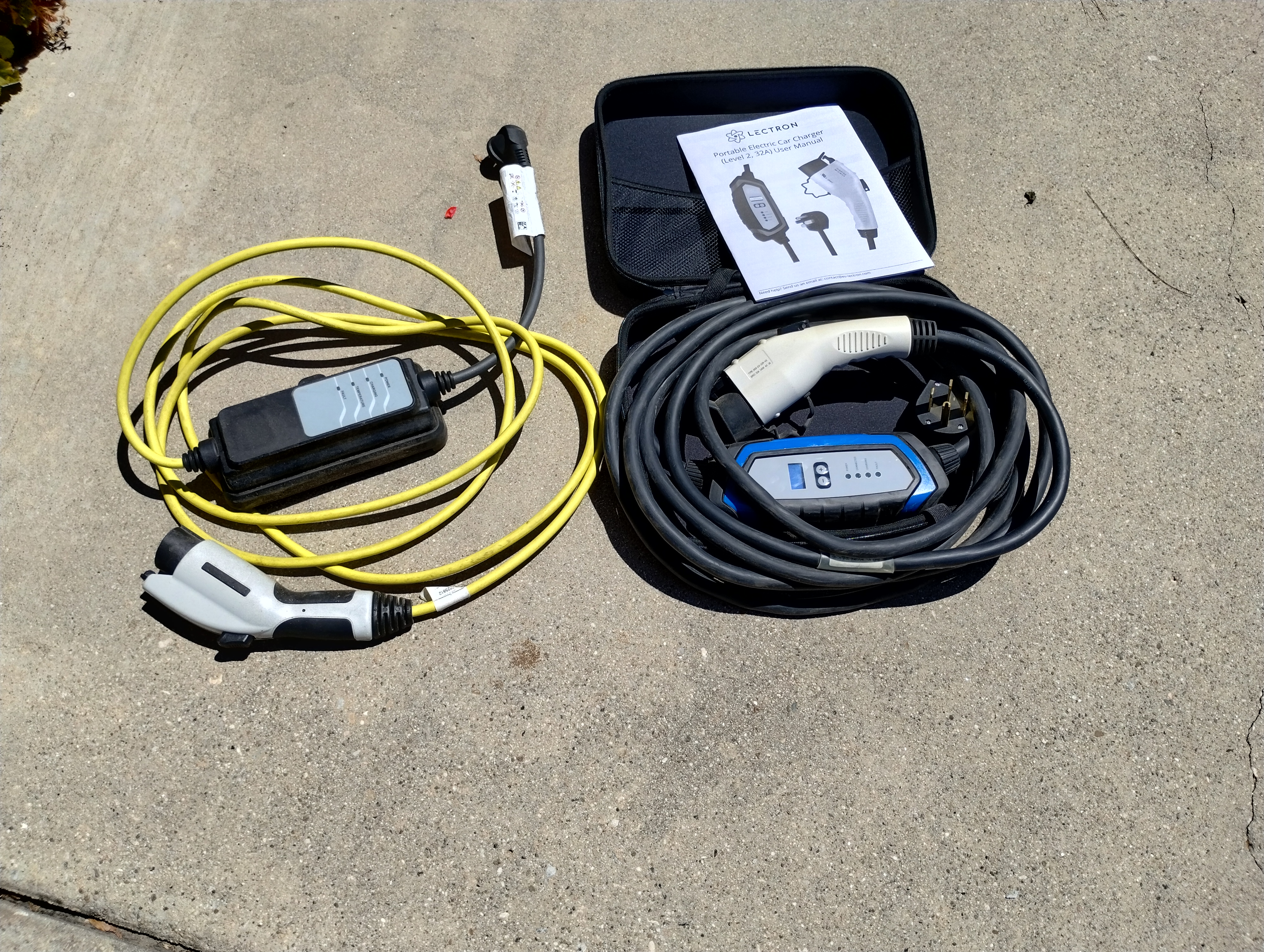 Used 2015 BMW i3 w/ Range Extender RWD image 11