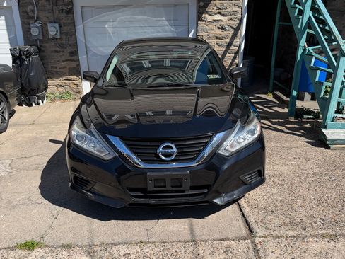 Used 2018 Nissan Altima 2.5 S w/ S Convenience Package image 5