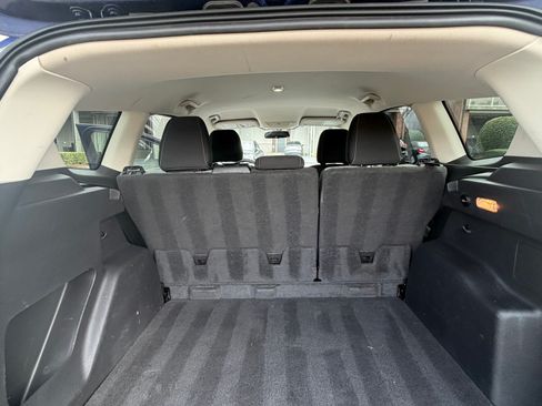 Used 2016 Ford Escape SE FWD image 9