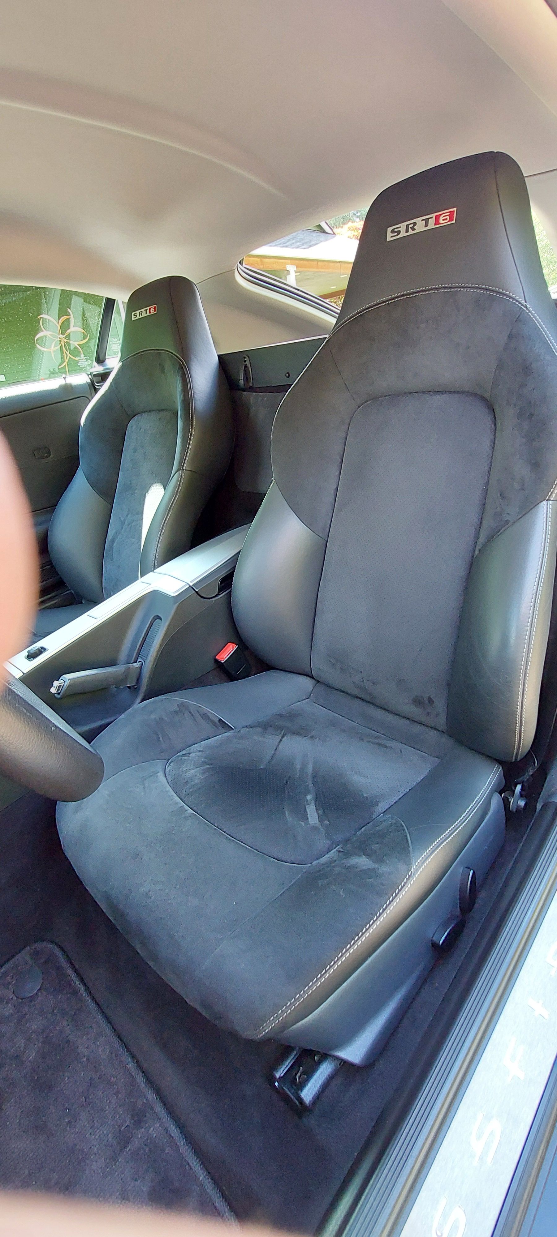 Used 2005 Chrysler Crossfire SRT-6 RWD image 14