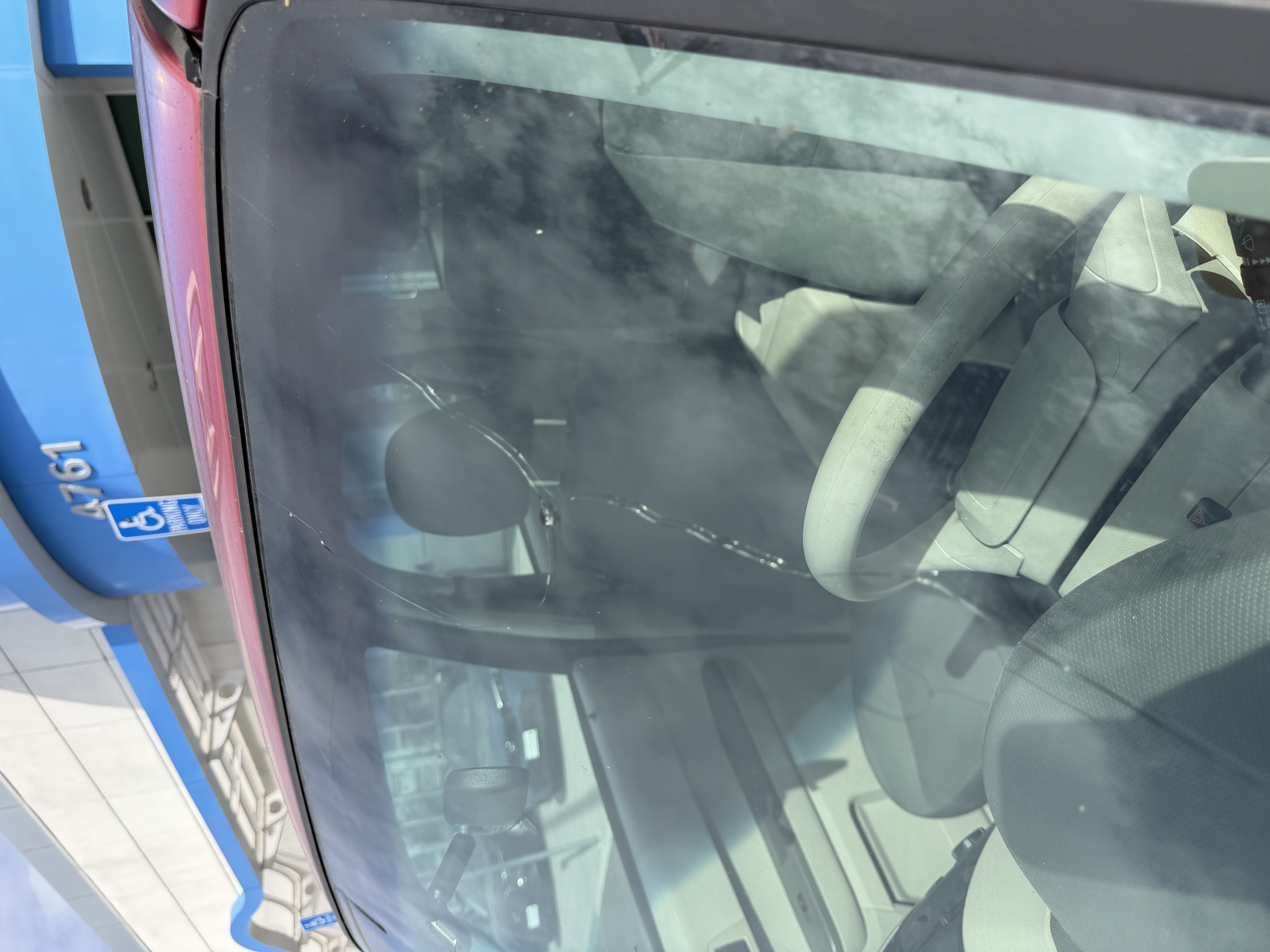 Used 2010 Ford Escape XLS AWD/4WD image 22