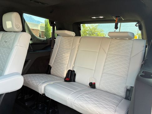 Used 2026 Cadillac Escalade Platinum Sport w/ LPO, ONYX Package AWD/4WD image 29