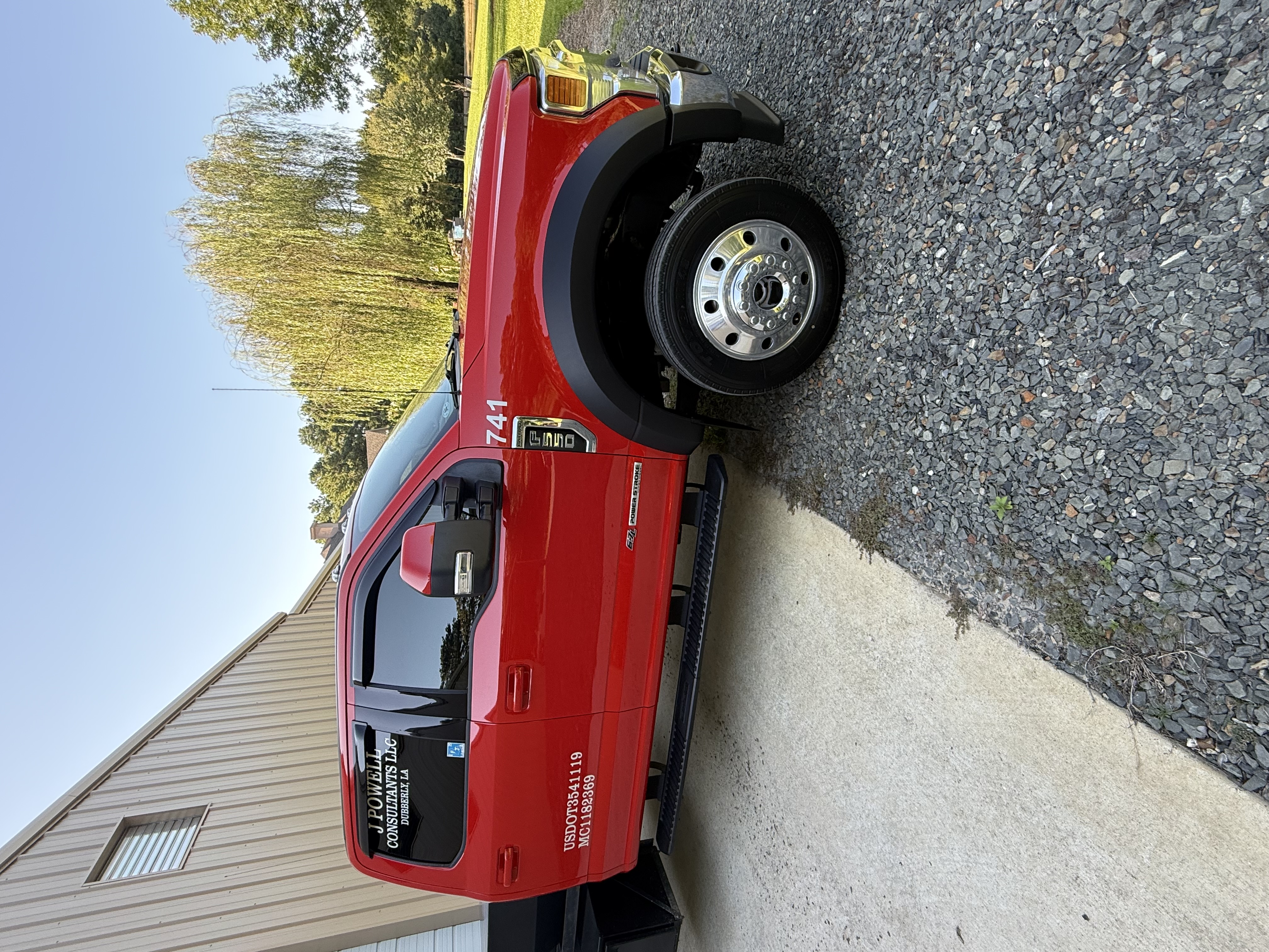 Used 2021 Ford F550 4x4 Crew Cab Super Duty w/ Lariat Value Package image 14
