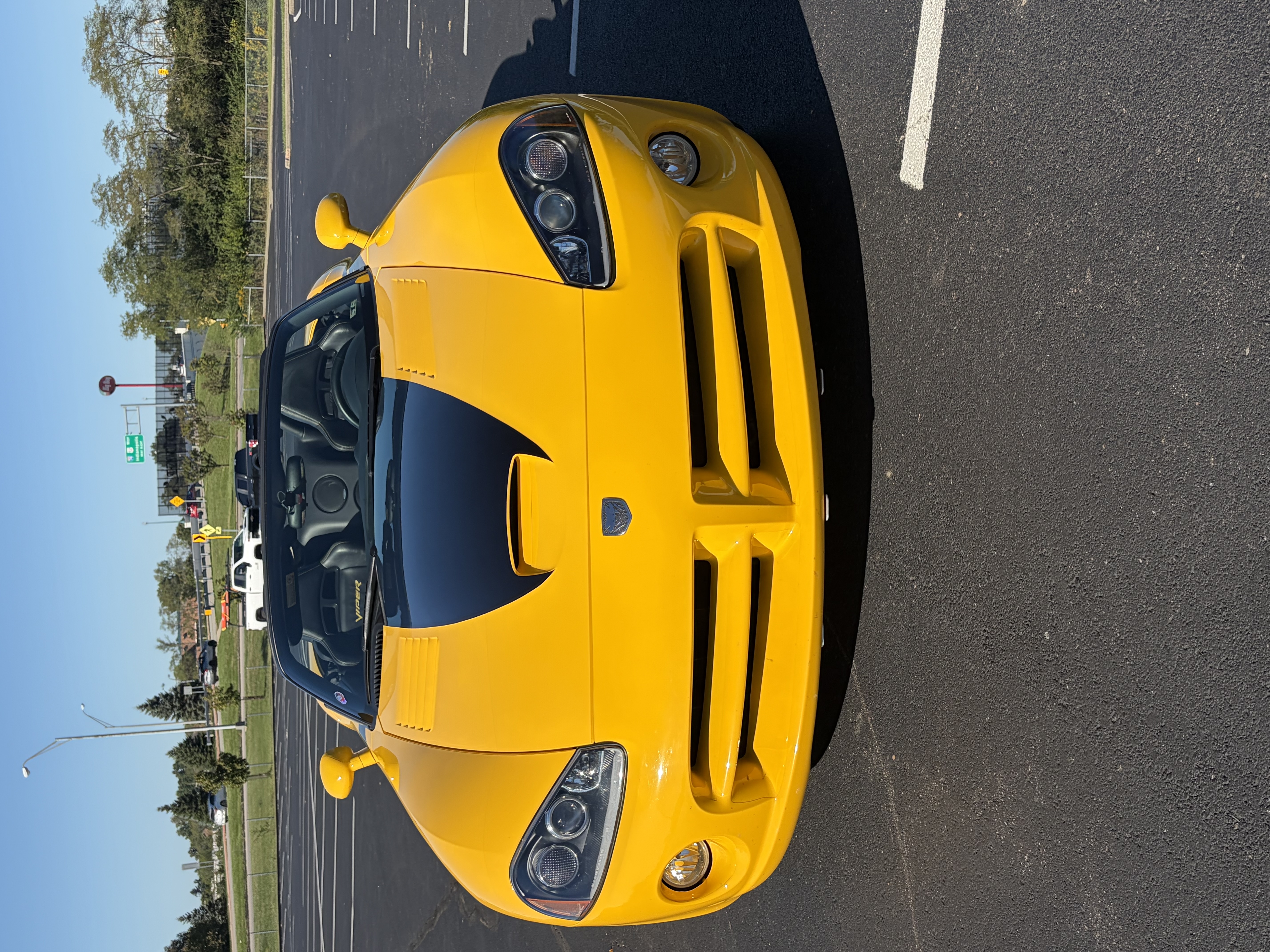 Used 2005 Dodge Viper SRT-10 RWD image 4